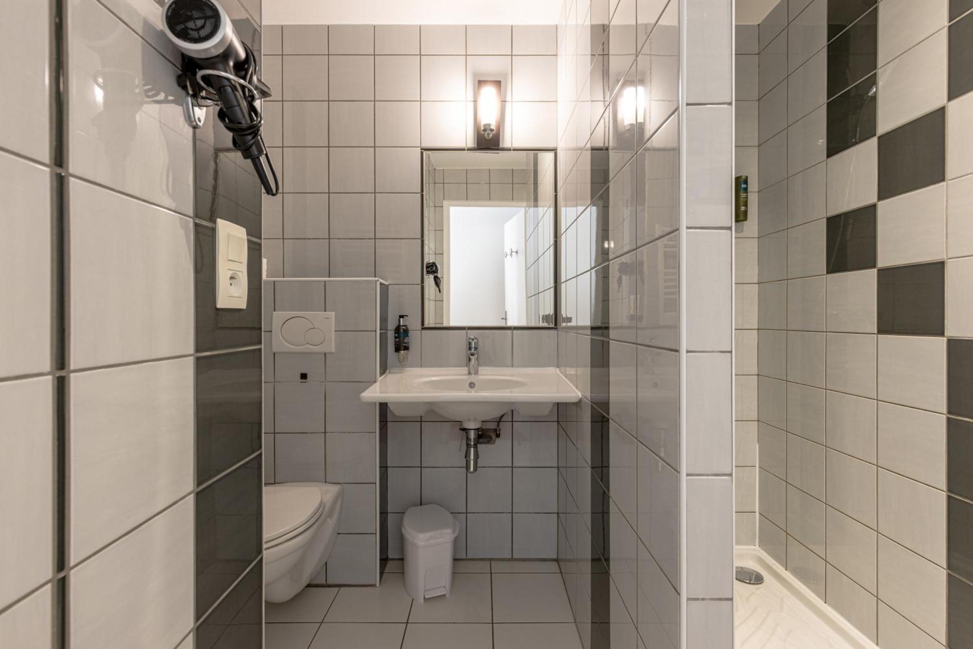 Logis Hotel Le Richelieu - Royan Atlantique Сожон Екстер'єр фото